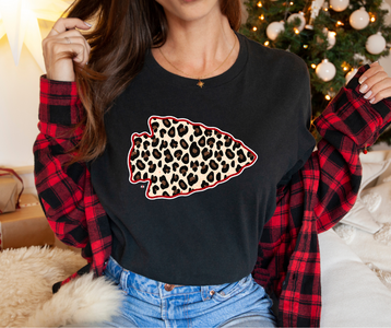 Leopard Arrowhead Black Tee - The Red Rival