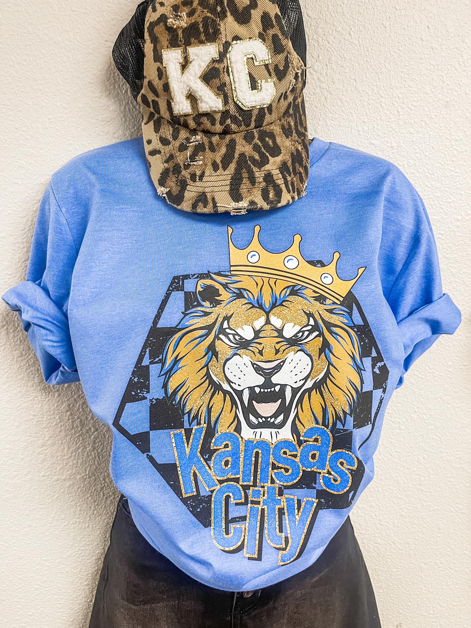 Kansas City Lion Blue Graphic Tee - The Red Rival