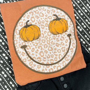 Pumpkin Smile Face Orange Graphic Tee - The Red Rival