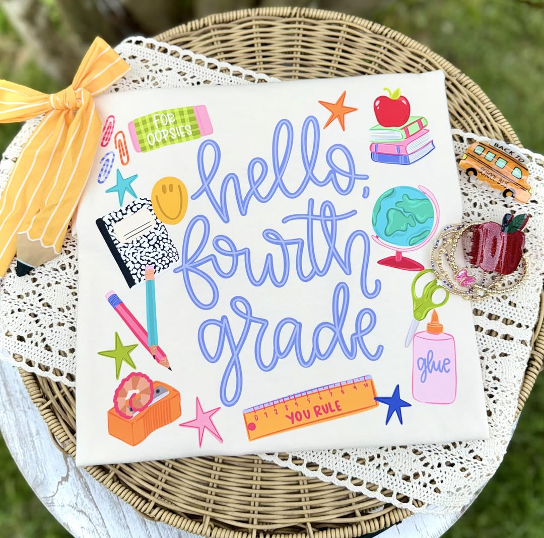DEAL OF THE DAY - Hello Grade Level Ivory Tee (FINAL SALE)