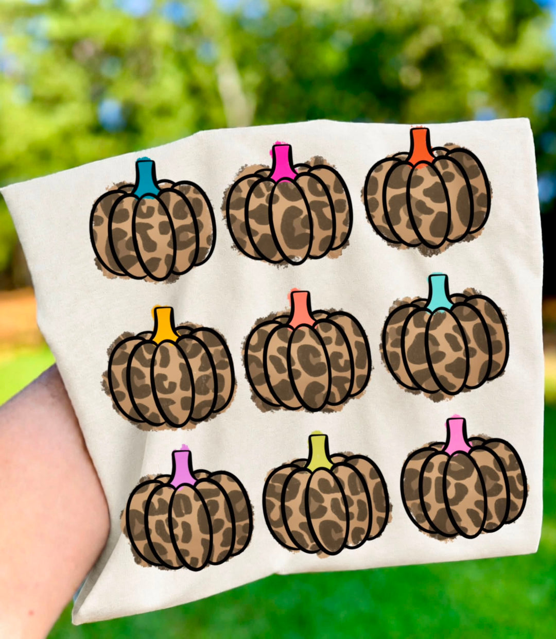 DEAL OF THE DAY - Leopard Pumpkins Pattern Ivory Tee - (FINAL SALE)