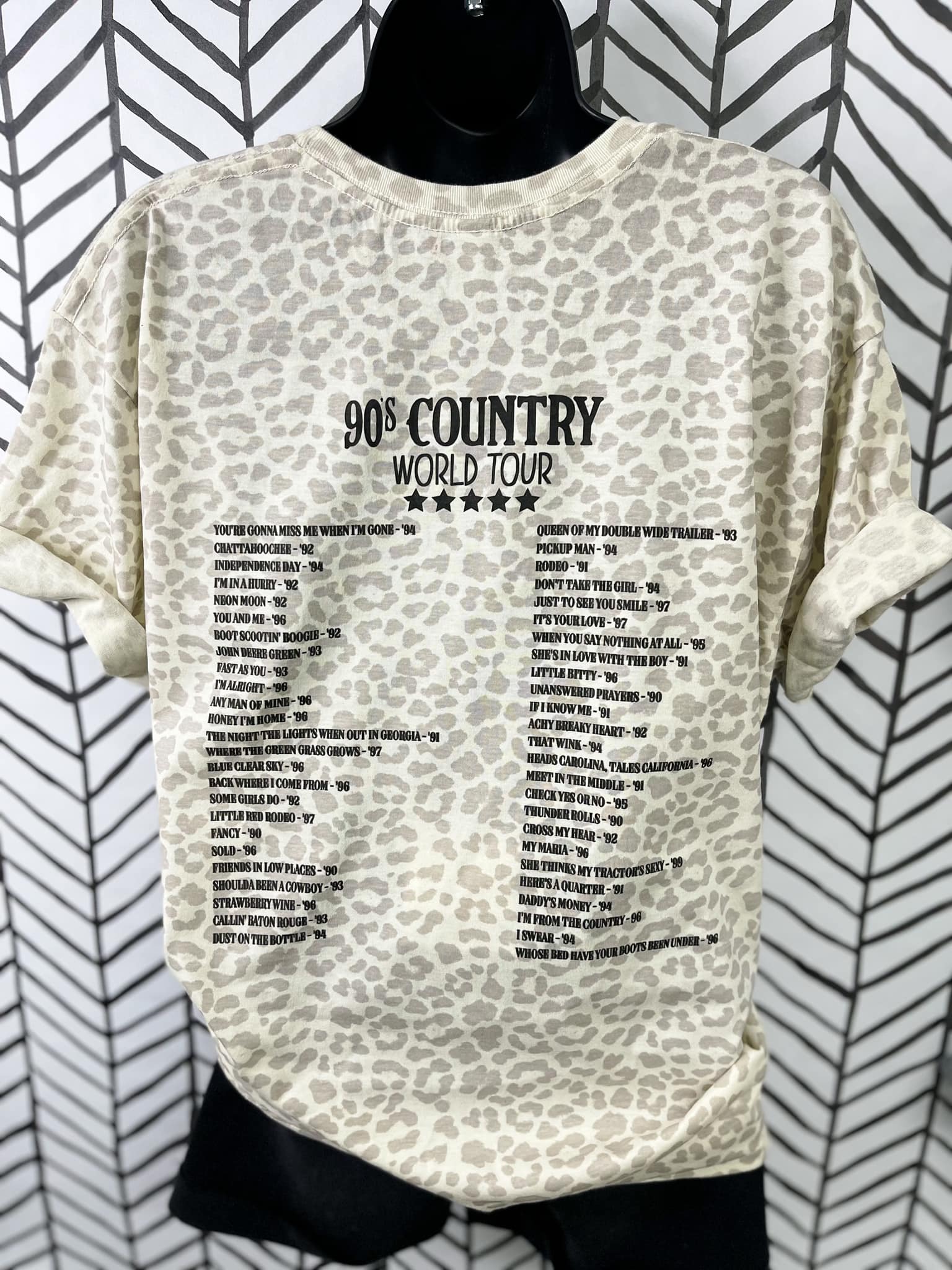 90's Country Cream Leopard Tee - Tees & Sweatshirts - The Red Rival