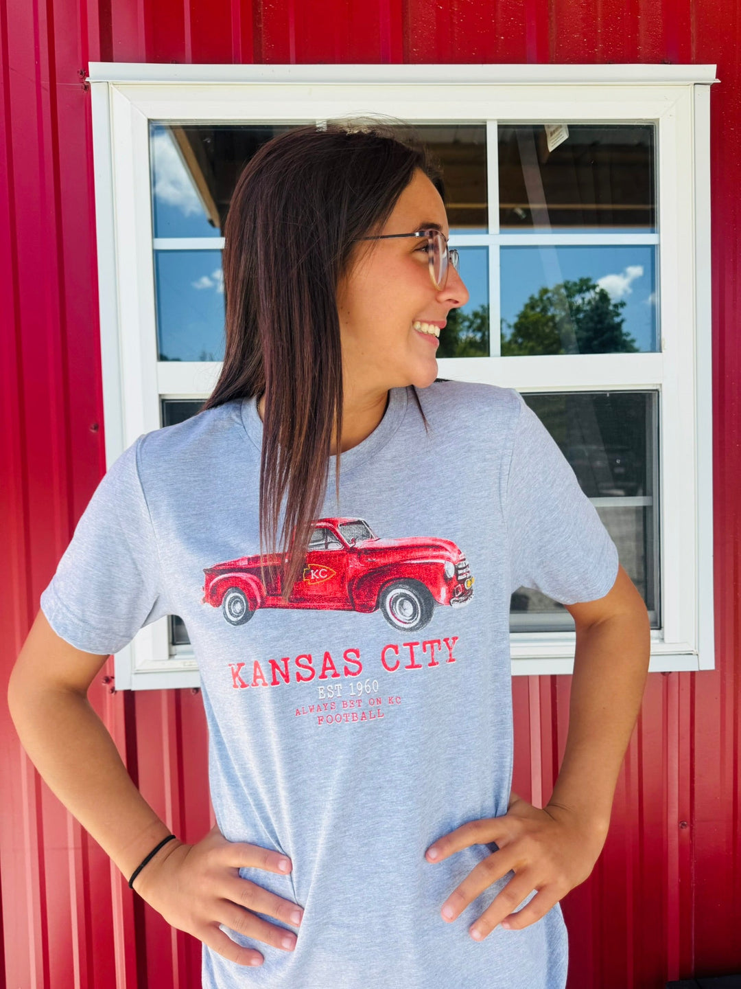 KC Vintage Truck Fan - True Athletic Grey Tee - The Red Rival