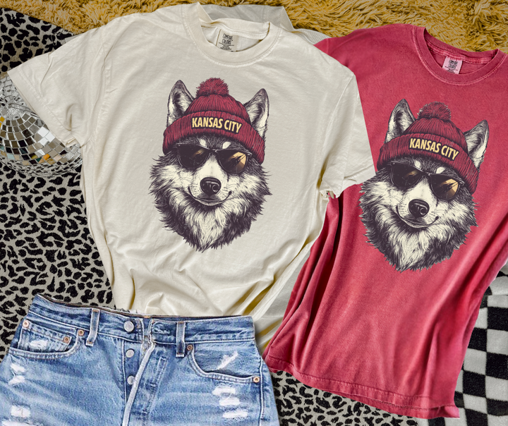 Realistic Kansas City Wolf (Pick Your Tee Color) - The Red Rival