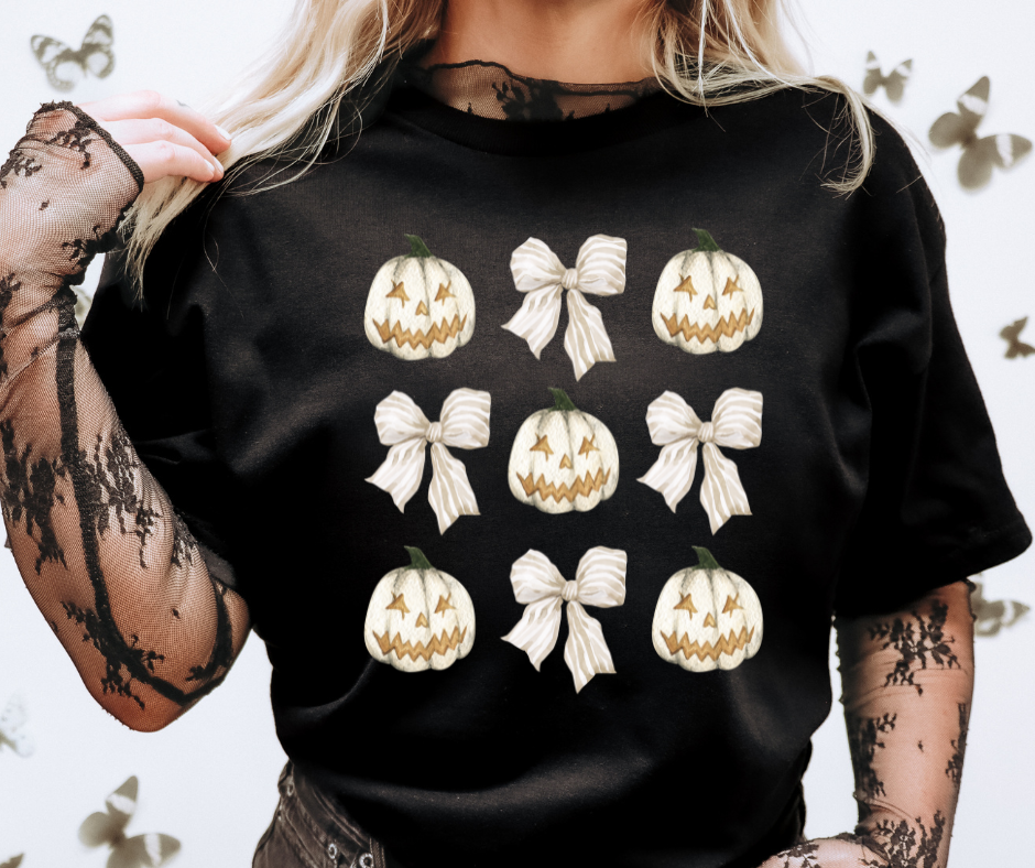 White Pumpkin Bow Pattern Black Tee - The Red Rival