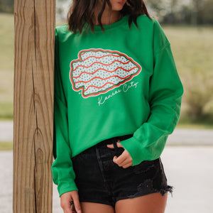 Christmas Cake Arrowhead Green Sweatshirt - Graphic Tee - The Red Rival