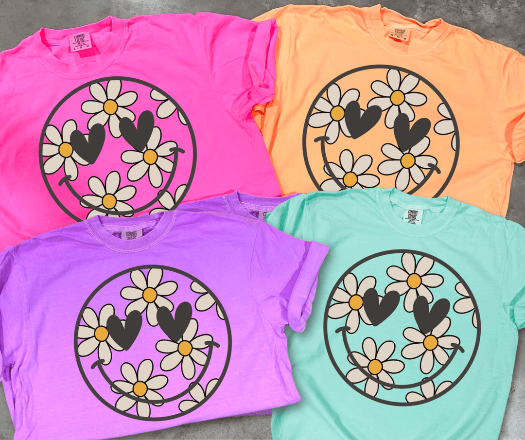 Daisy Smile Face (Pick your tee color) - Graphic Tee - The Red Rival
