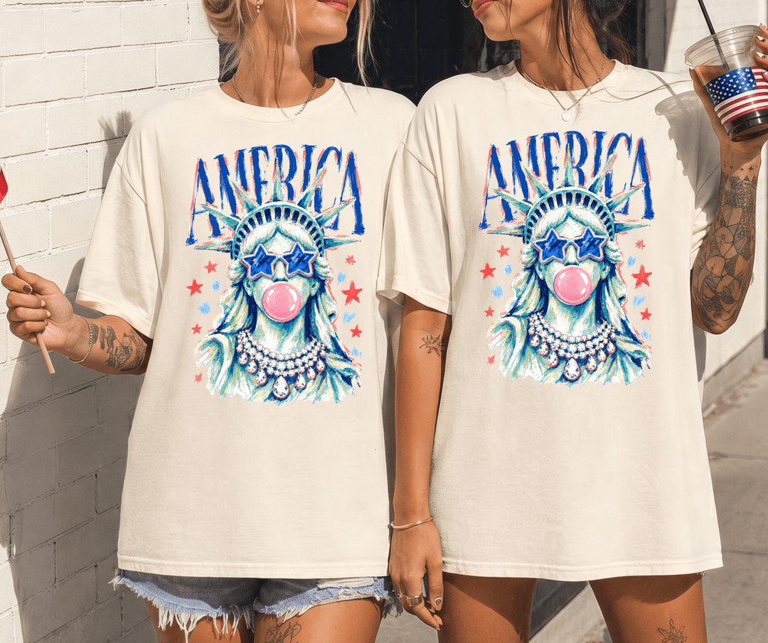 DEAL OF THE DAY - Statue of Liberty Blowing Bubble Ivory Tee - FINAL SALE - Graphic Tee - The Red Rival