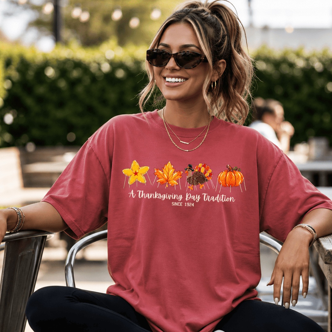 DEAL OF THE DAY - Thanksgiving Balloons Chili Tee (FINAL SALE) - Tees - The Red Rival