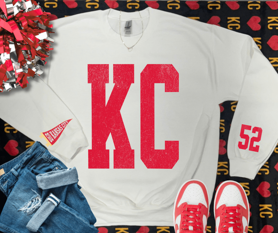 Oversized KC Pennant Sleeves Player 52 (Pick Your Color) - Graphic Tee - The Red Rival