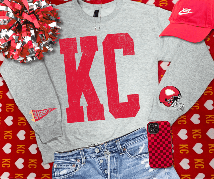 Oversized KC Pennant/Helmet Sleeves (Pick Your Color) - Graphic Tee - The Red Rival