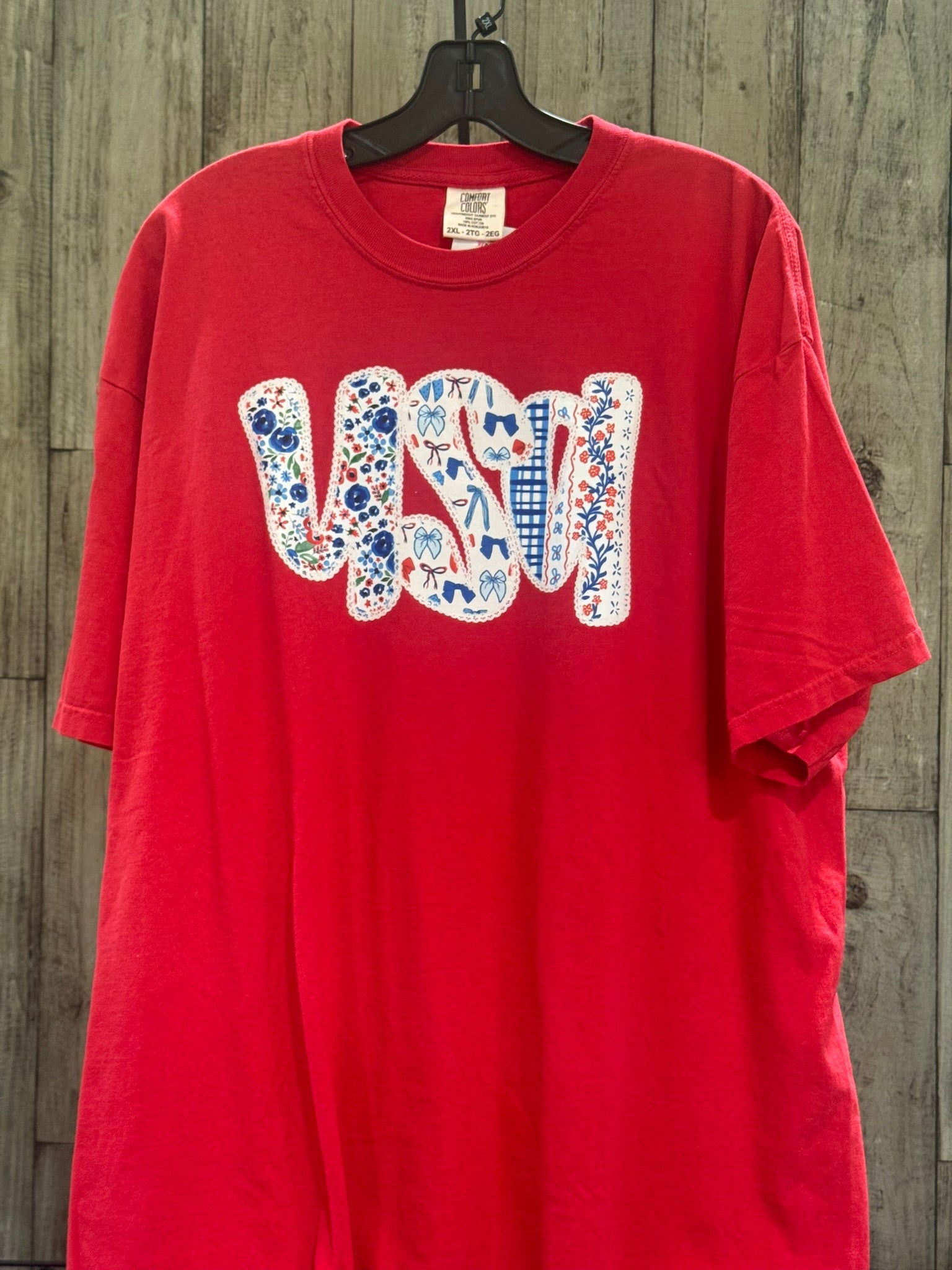 READY TO SHIP - Size: Adult 2X - USA Floral & Bow Red Tee - Apparel & Accessories - The Red Rival