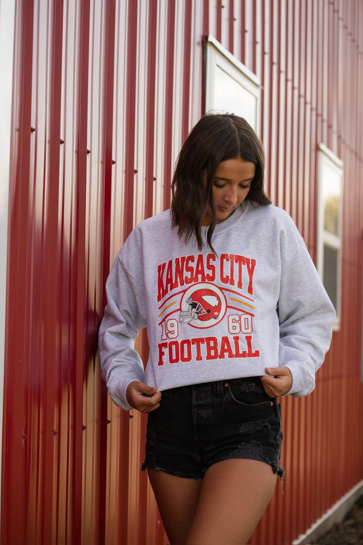 Retro Kansas City Football 1960 Helmet Ash/Natural Sweatshirt - Graphic Tee - The Red Rival