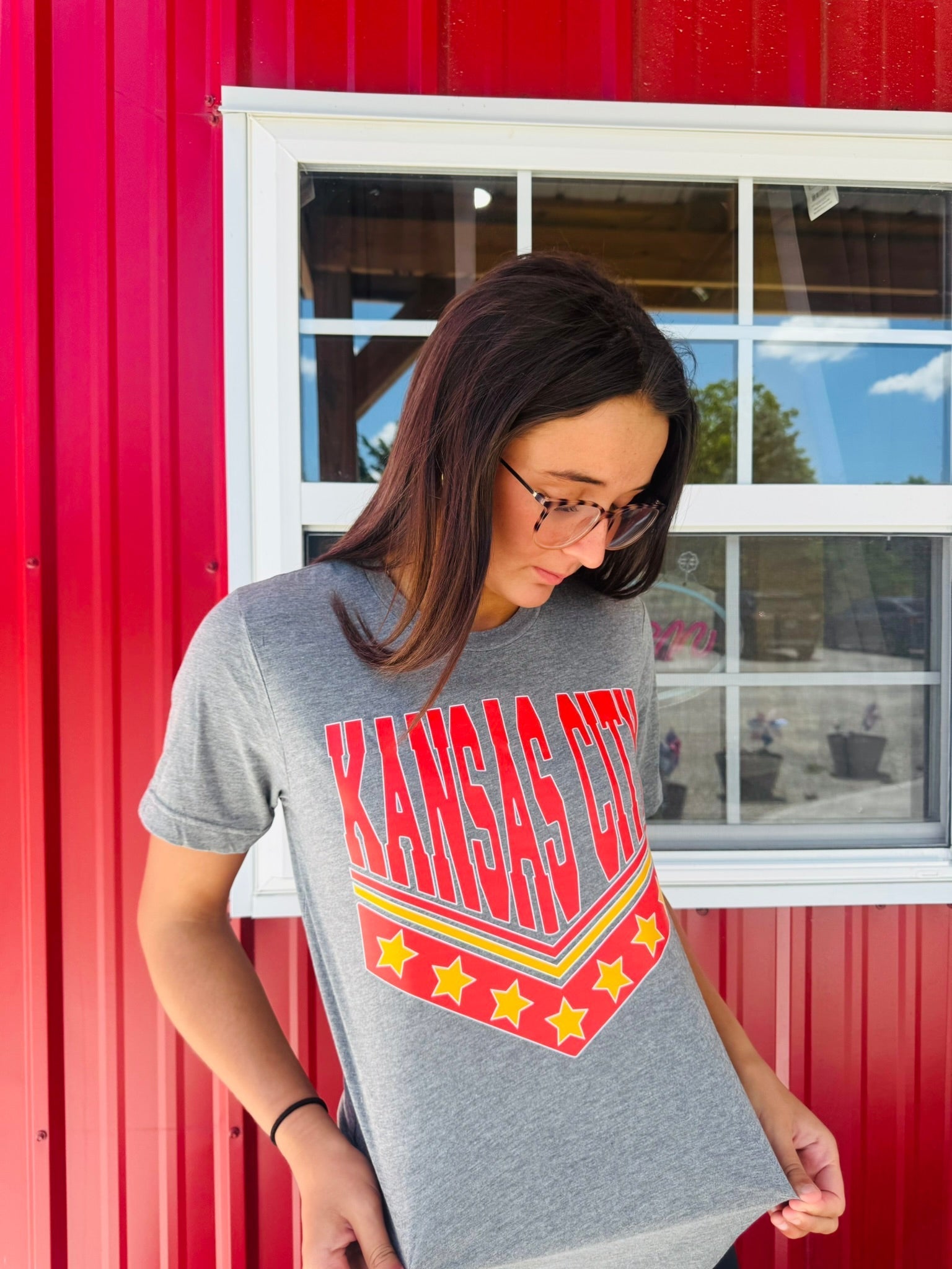 White outline Kansas City Football V - Stars - Tees - The Red Rival