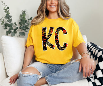 KC Doodle Letters Division Champs Gold Graphic Tee - Tees - The Red Rival